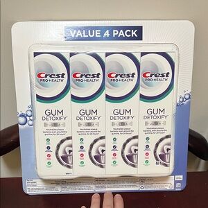 Crest Pro-Health Gum Detoxify Ultra Toothpaste